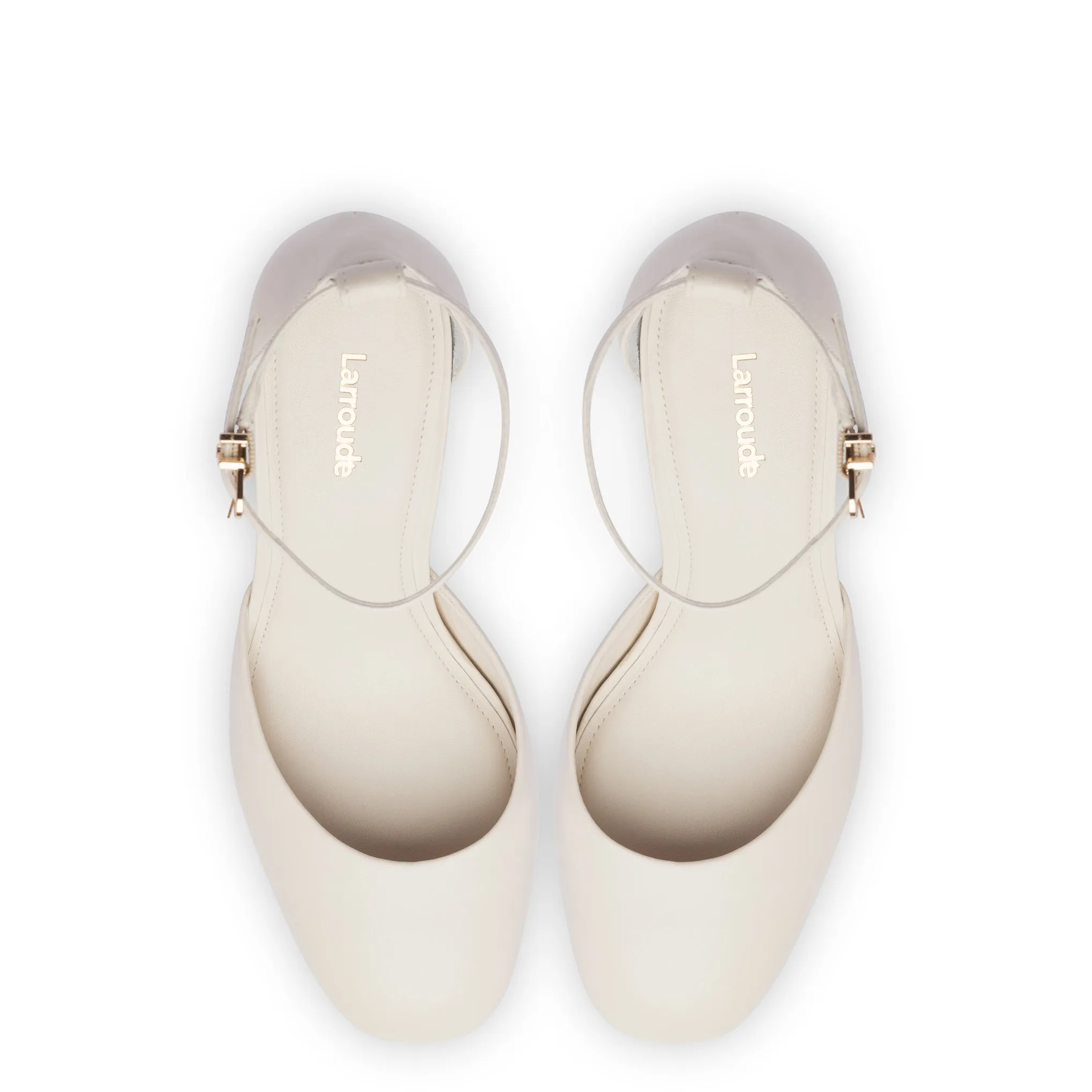 Ari Pump In Ivory Leather