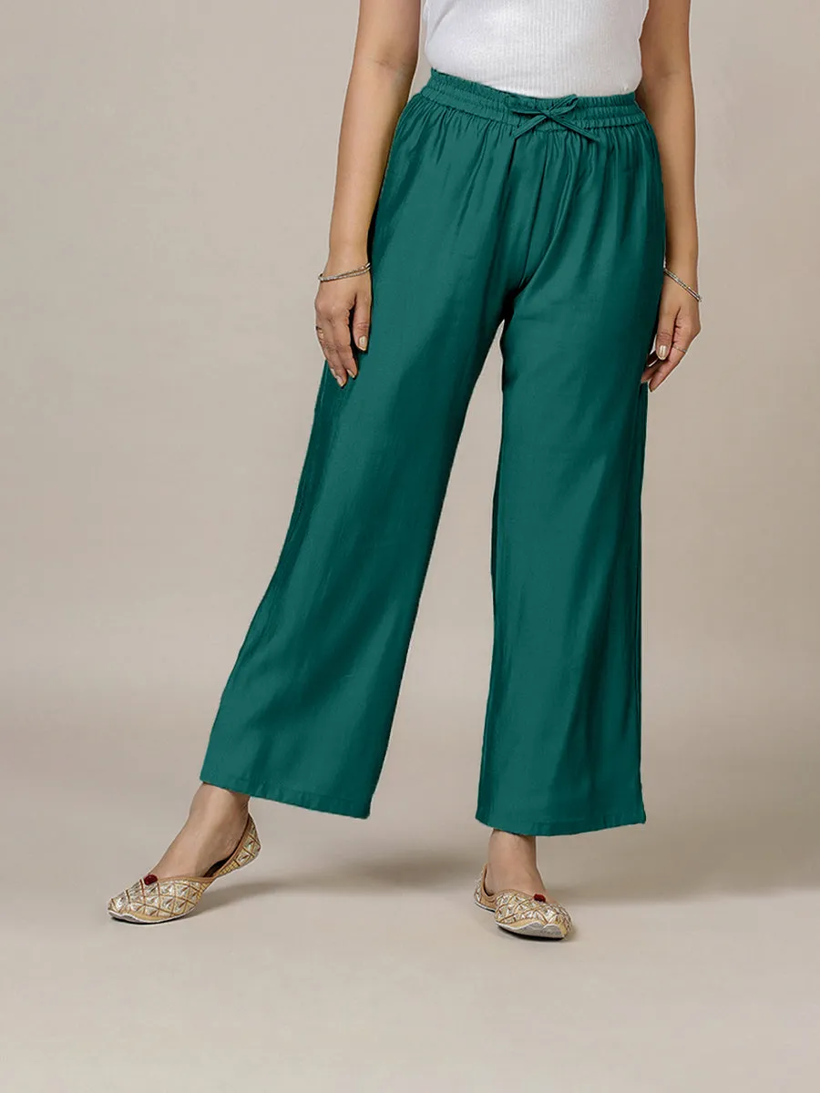 Fiza x Rozaana | Straight Pant in Peacock Green