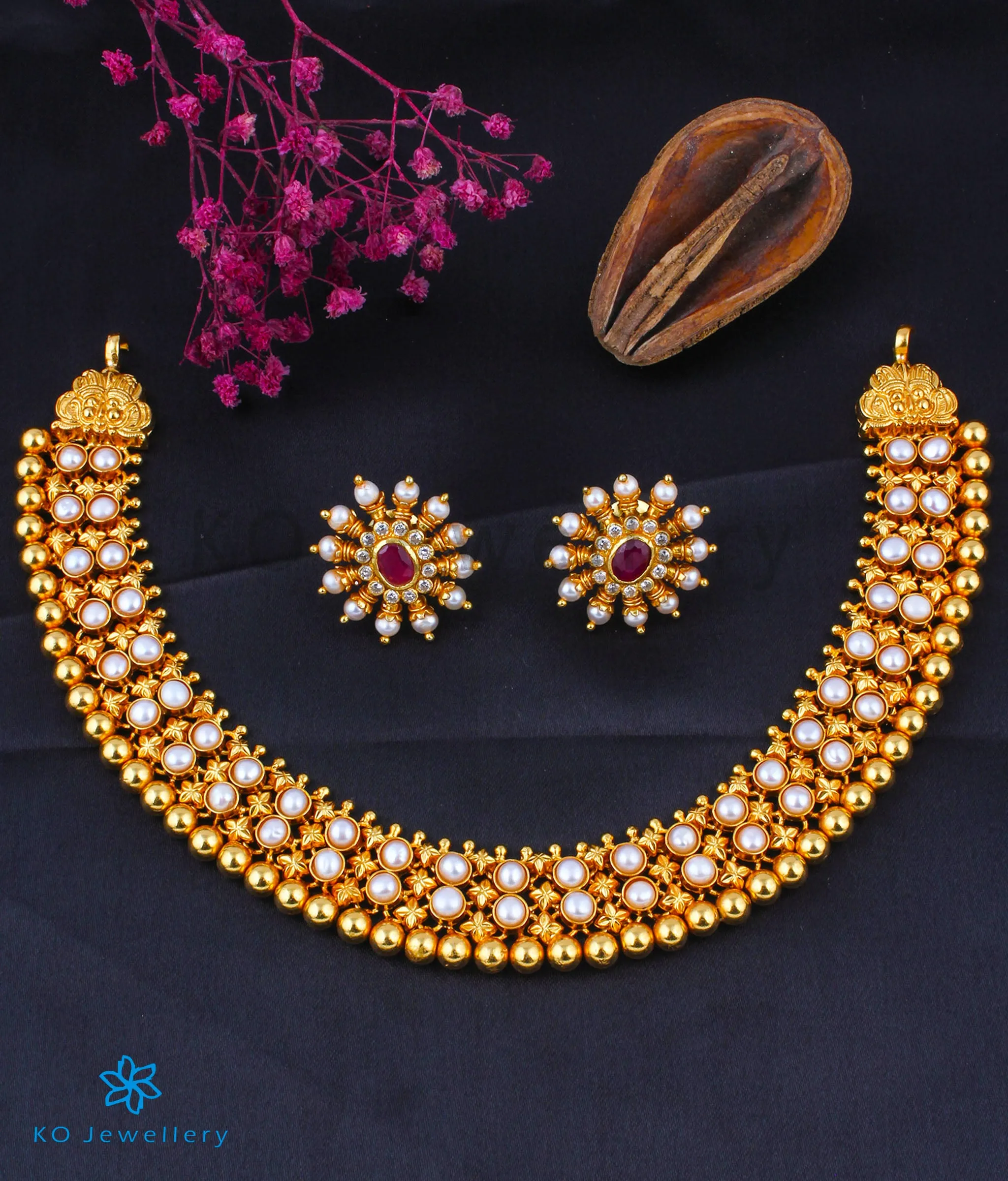 The Adhanika Antique Silver Pearl Necklace